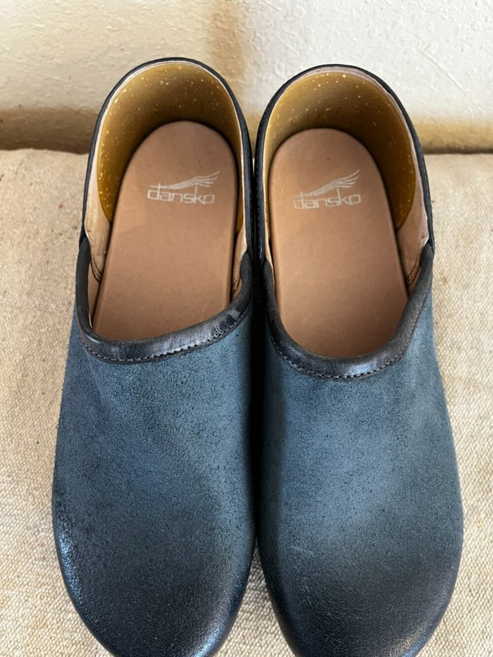 Dansko Woman's Blue Brenna Minimalist Clog/Mules Sz 8.5 -9